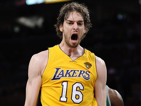 Lakers center Pau Gasol (photo by Getty Images)